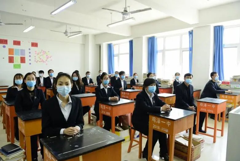 鸡泽一中在邯郸排名
