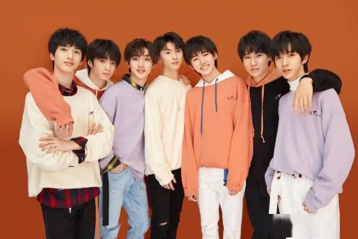 时代少年团fanclub公开了私生的照片，公布照片的目的是什么？