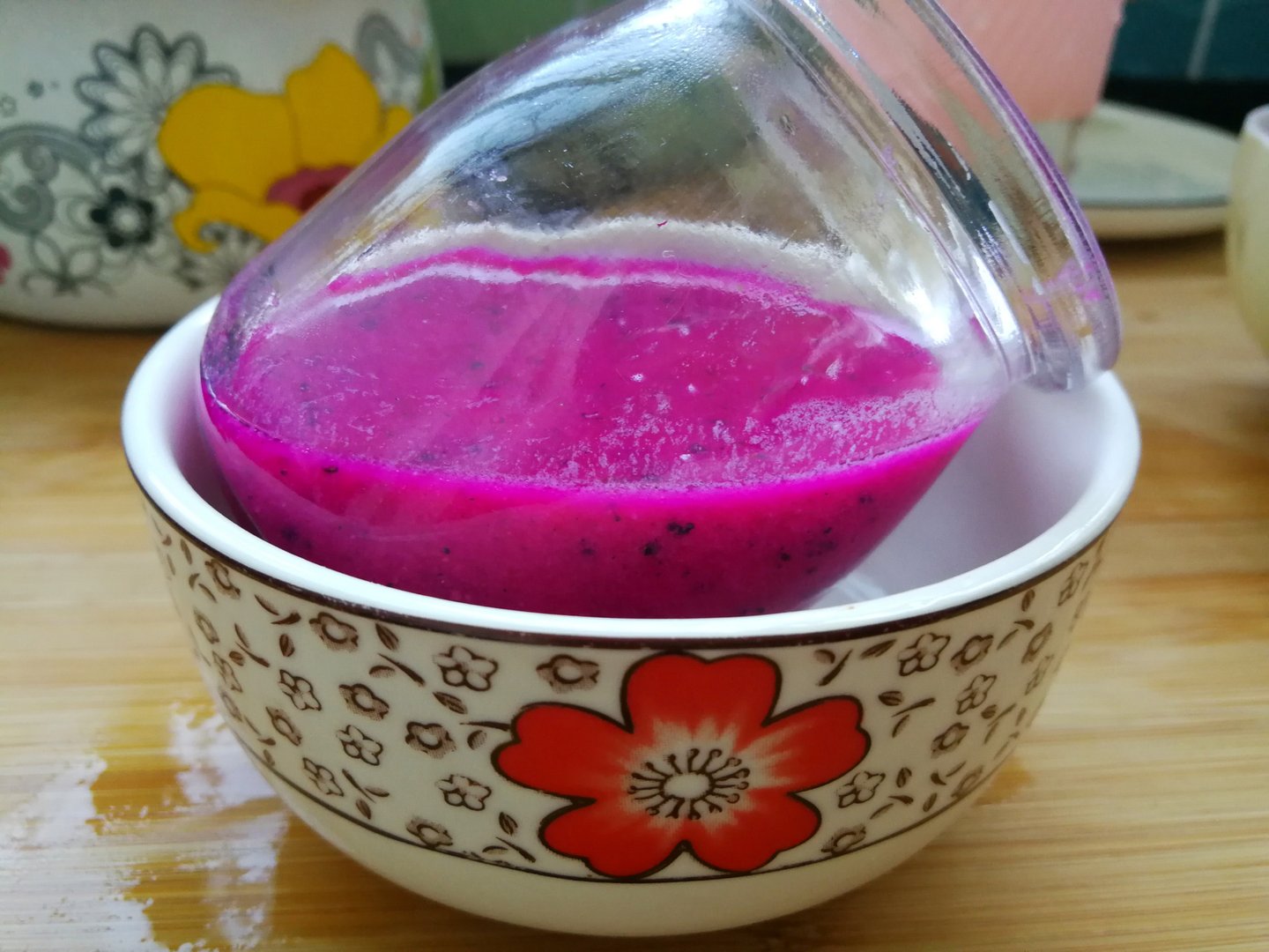 关晓彤做火龙果捞酸奶，想做同款需要准备什么？