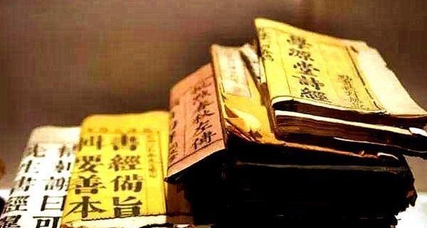 嘉靖奇案：和尚杀人掳妻，剖腹取胎制药，判官慧眼擒凶，后来怎样？