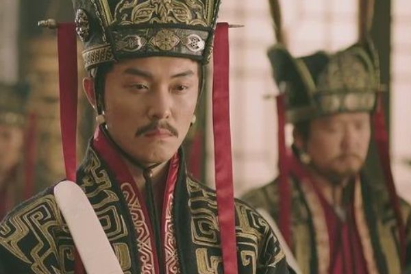 为何春秋时期“大霸不过三小霸不过五”？