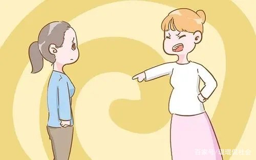 湖南益阳一继祖父将2名孙子打进ICU，继祖父的行为违反了什么法律？