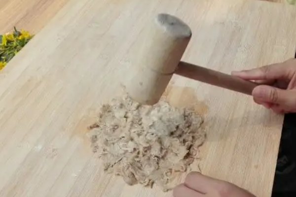 捶打的拼音和意思
