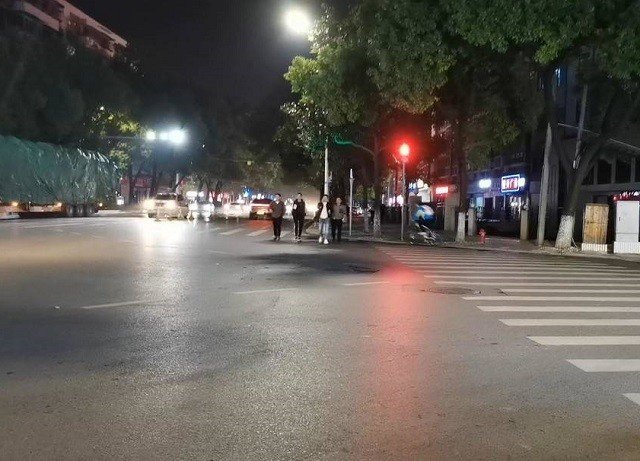 武汉男子杀5人逃跑时再致2死，目前该名凶手有线索了吗？