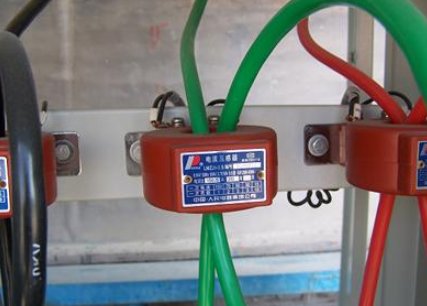 电流互感器符号是什么？