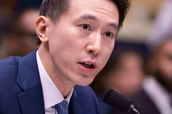 周受资是谁？