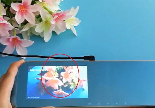 我想查看全景行车记录仪中的紧急录像,请问在哪里查看?