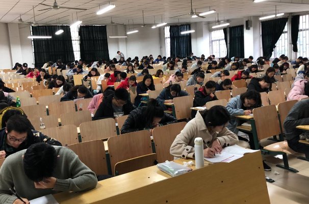 怎样知道自己的英语四级成绩？