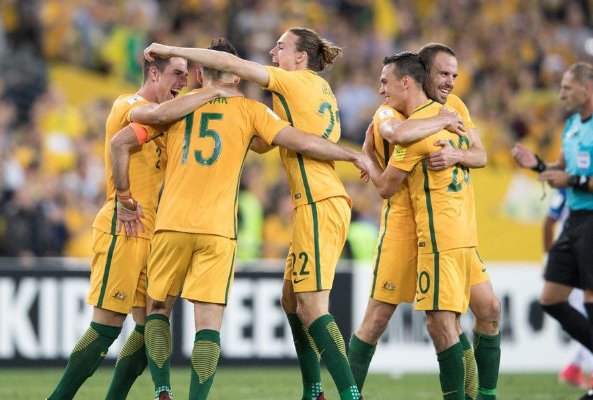 2002世界杯中国队小组赛战绩