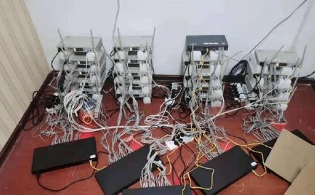 四川一架动力三角翼在崇州坠落致2死，事发当时的情况是怎样的？