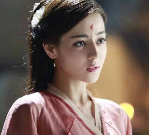 《与君初相识》的原著粉如何评价任嘉伦迪丽热巴主演的电视剧《驭鲛记》？