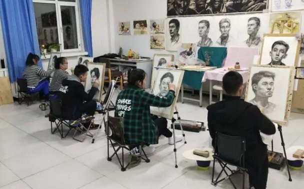 美术特长生可以报考哪些大学和专业