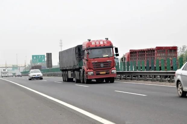吉林货车司机被指在高速服务区死亡,这名司机真正的死因是什么?