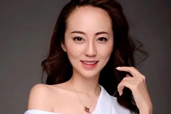 白姗姗个人简介