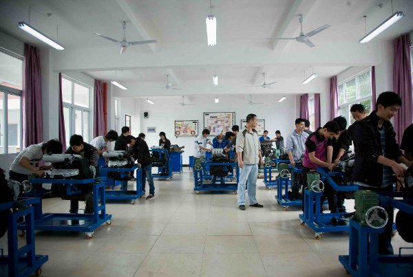 技师学院文凭是什么文凭？