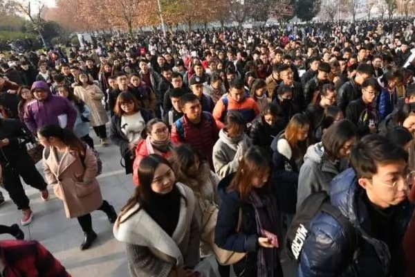 2023公务员报名及考试时间