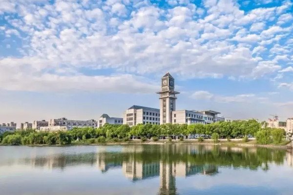 中南财经政法大学考研分数线是多少