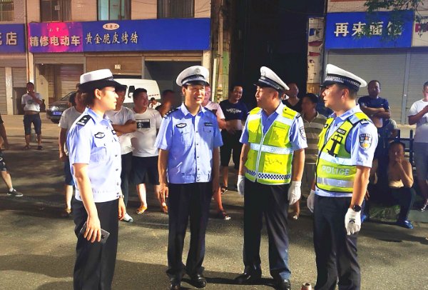 南昌玛莎拉蒂醉驾女司机,大喊让余伟来,他们之间究竟是什么关系?