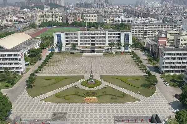阳西一中新校区占地多少平方米