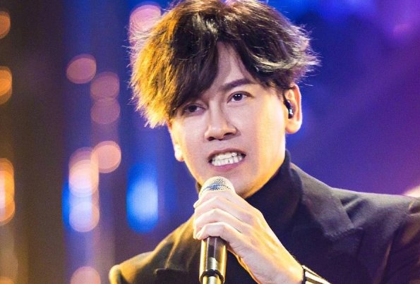 李圣杰十首经典歌曲