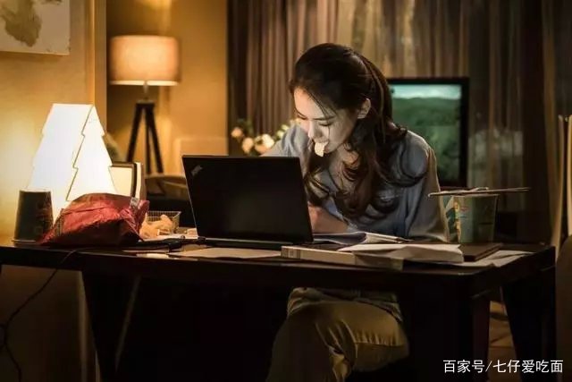 专家称超一半猝死者为中青年人，中青年人的生活到底有多不容易？