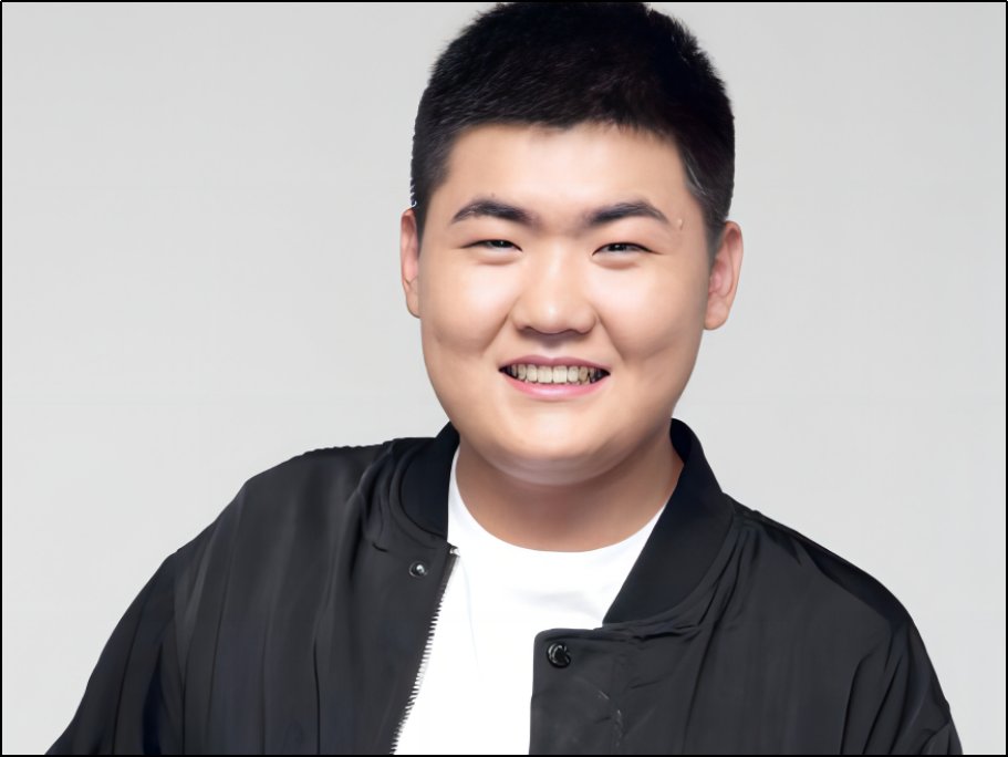 闫学晶儿子是做什么的