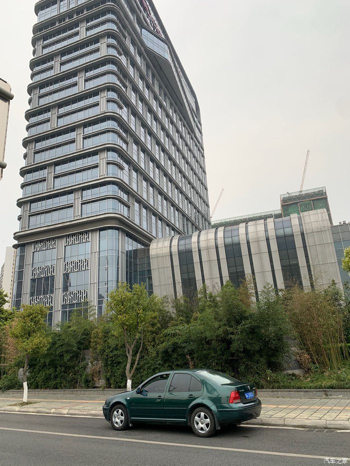送走宝来R、1.8T、高尔夫1.8 最后换了台1.6代步,宝来经典喜欢