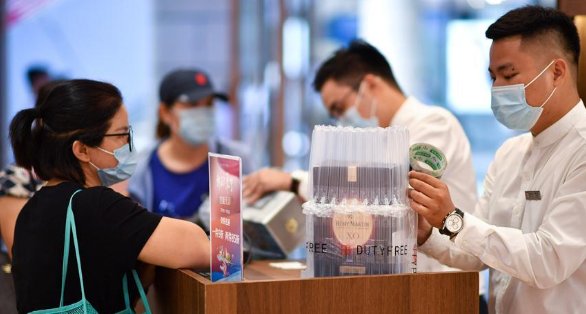 海南离岛免税新政一年销售额达468亿元，销售额增长了多少？