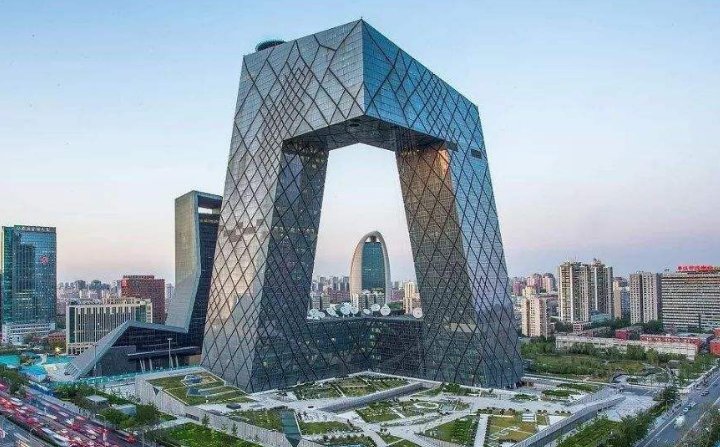 央视新楼大裤衩是谁设计的？