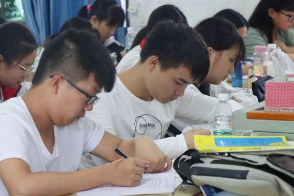 什么是平行班