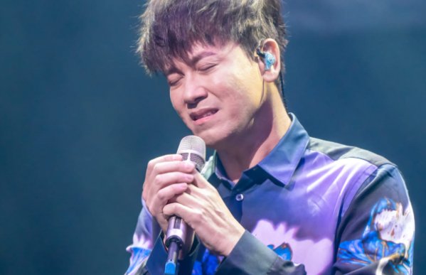 李圣杰十首经典歌曲