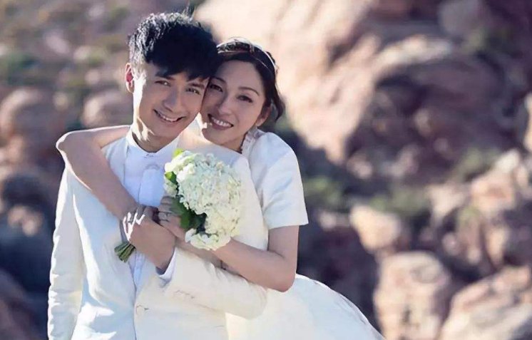 身边美女千千万,为什么古巨基娶了自己的助理?