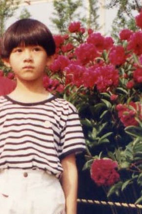 Super Junior的金希澈是否经过整容，如整过请说出具体部位。