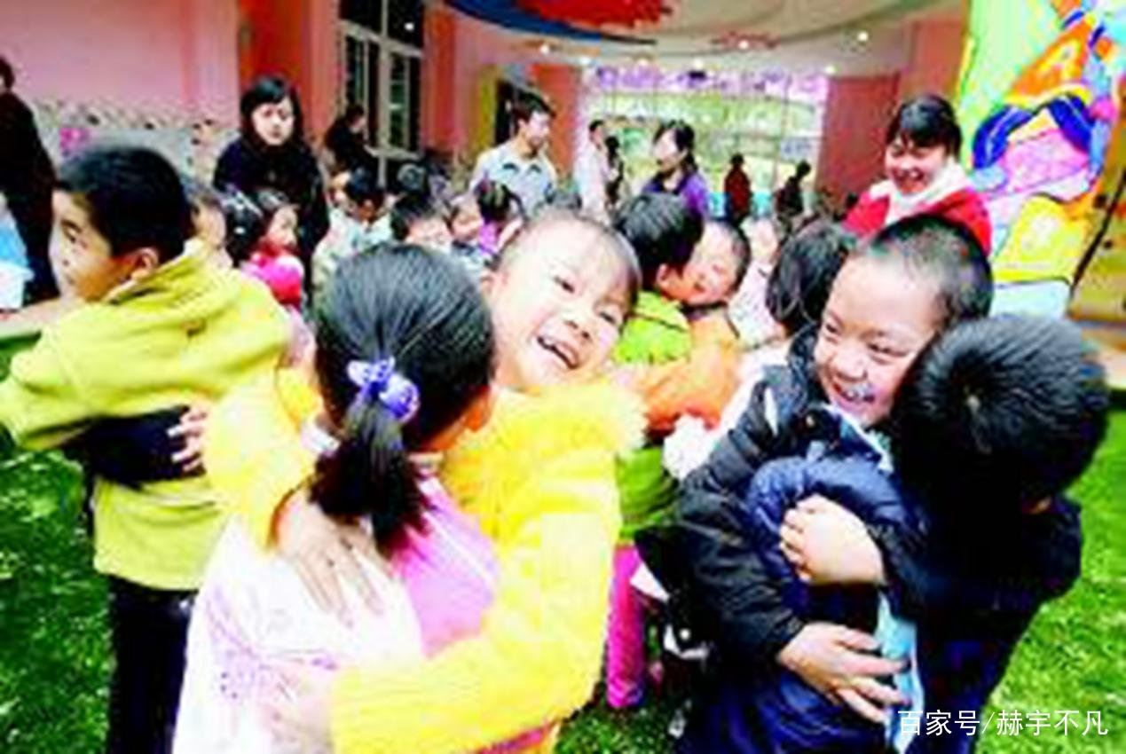 孩子拿东西换“友情”的这种交换交友行为是正确的吗？