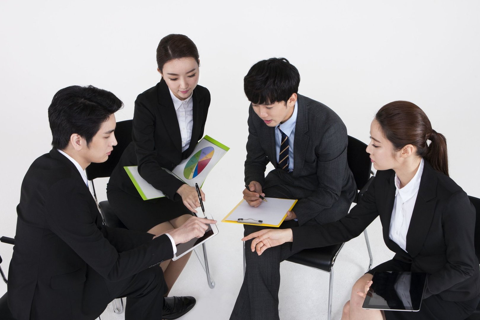 怎么称呼领导的老婆？