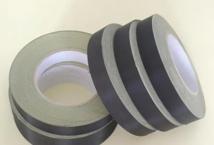 醋酸胶布和电工胶布有什么区别啊？