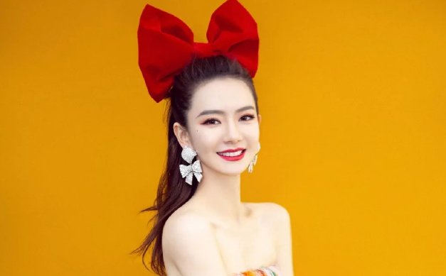 戚薇是同性恋吗