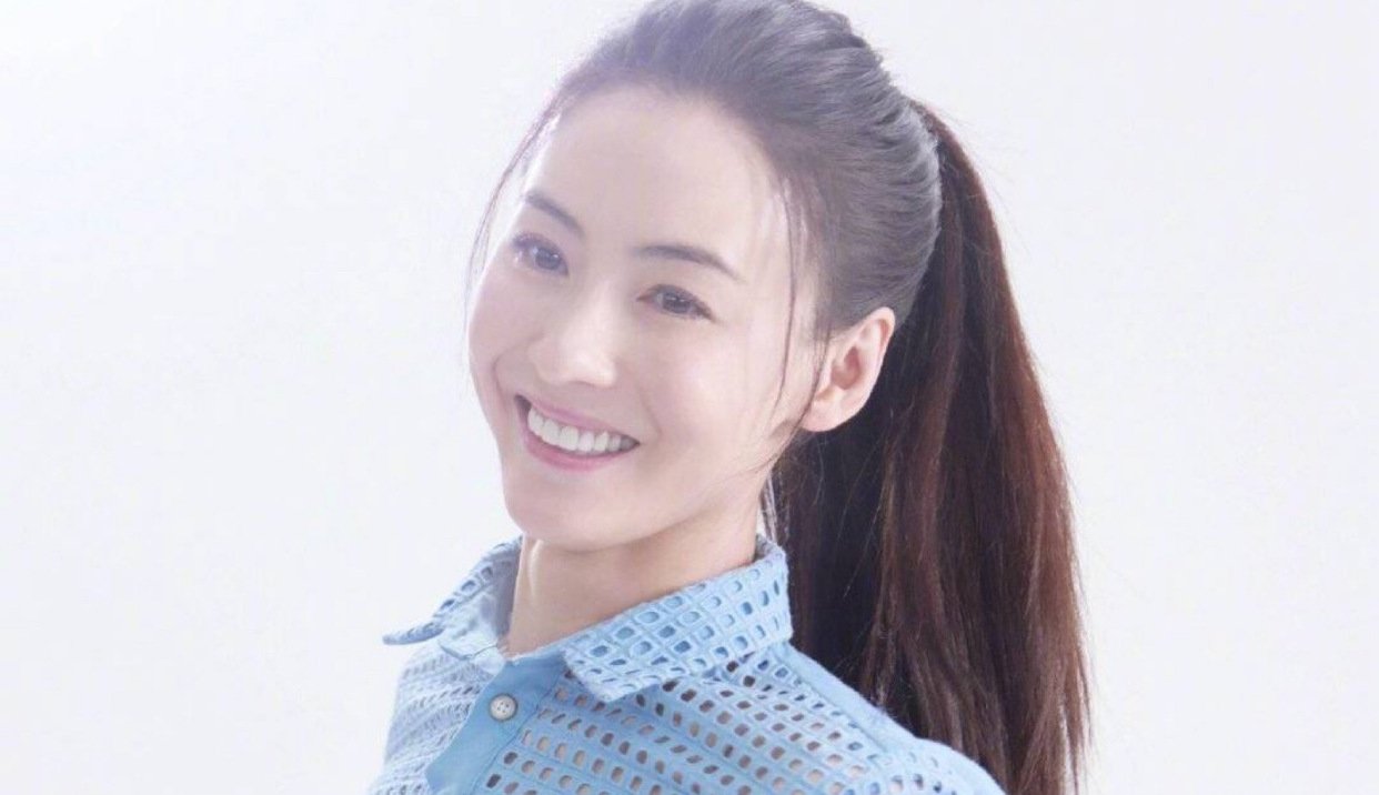 张柏芝与周星驰初次见面，星爷像赌神，她吃芥末演哭戏吐了八回，你怎么看？