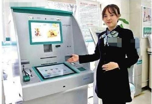 老人拿61年前存单取款银行不给办,为什么?你有何看法?