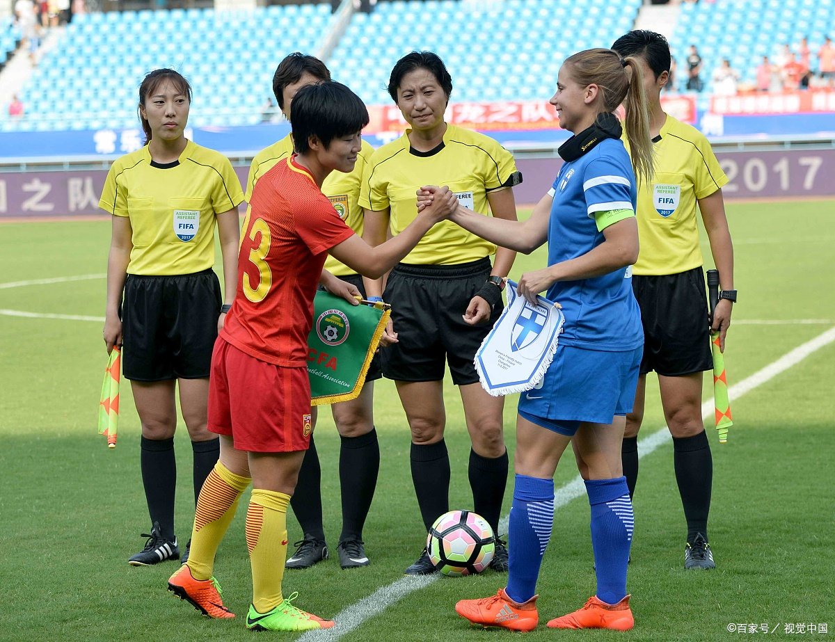 中国女足淘汰日本后，收到超级大红包，中国女足身上具有哪些体育精神？