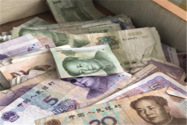 压箱底我们听过很多次，到底是什么压在了箱子底啊？