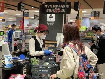 刚进大学马上勤工俭学好吗?