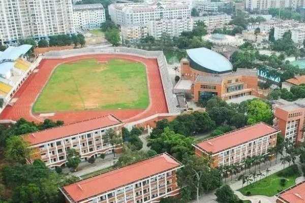 2021年南宁初中录取分数线是多少？