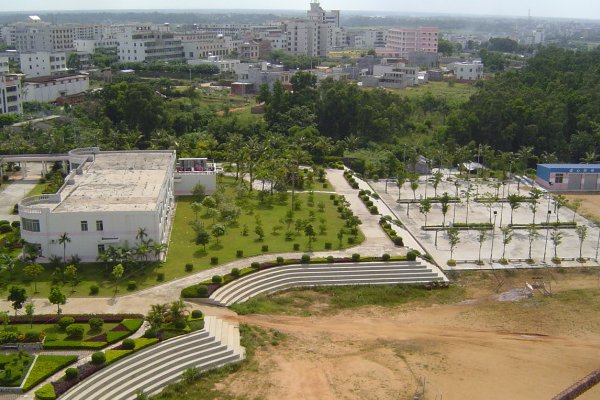 海南省高级技工学校在哪里