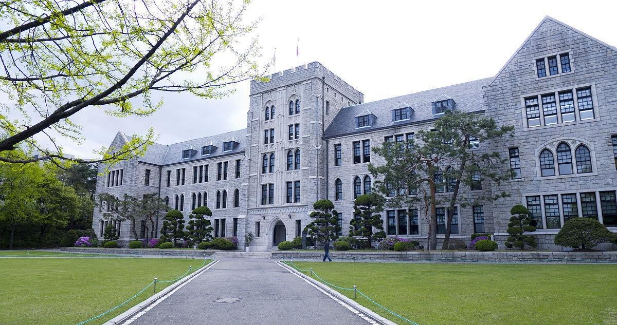 年近3成海归实际年薪不足10万，海归就应该拿高薪吗？