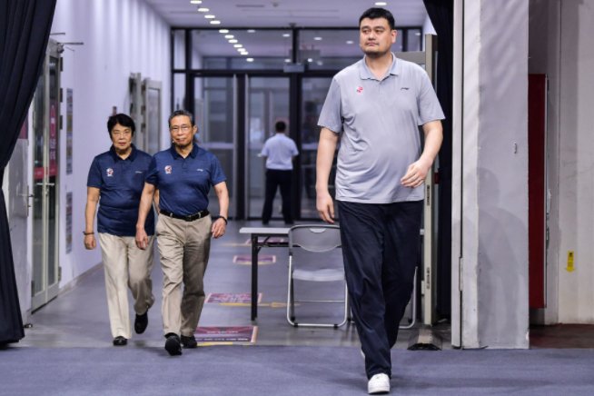 姚明的资产有多少个亿