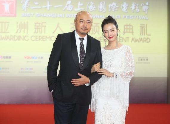 陶虹曾是游泳运动员,徐峥带她去游泳馆,她却死活不愿下水,这是为何?