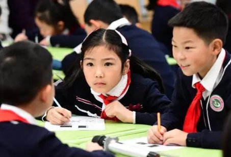 哪位大佬有 4年级上册数学北师大版期中试卷，有这个的百度网盘资源吗？