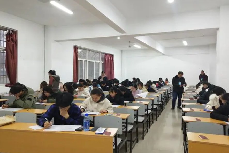 四川高考分数2022