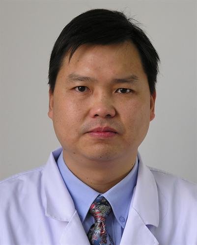 李忠诚的简介